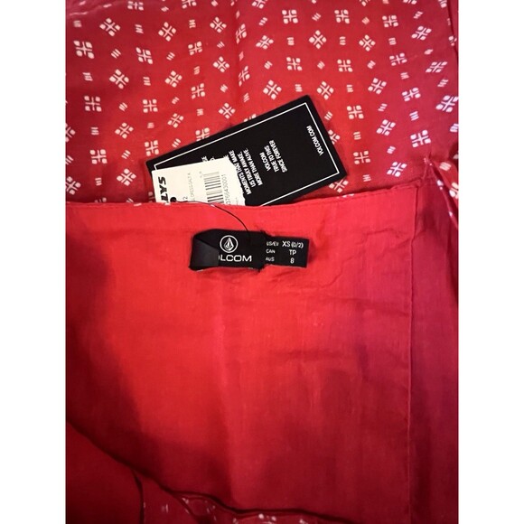 NEW VOLCOM SALT AND SUN RED BUTTON FRONT SPAGHETTI STRAP DRESS WOMANS XSMALL - Picture 8 of 16